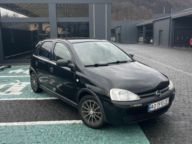 Черный Опель Корса, объемом двигателя 1 л и пробегом 250 тыс. км за 2650 $, фото 1 на Automoto.ua