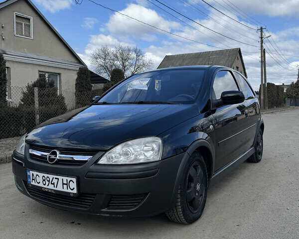 Чорний Опель Корса, об'ємом двигуна 1 л та пробігом 264 тис. км за 3200 $, фото 1 на Automoto.ua