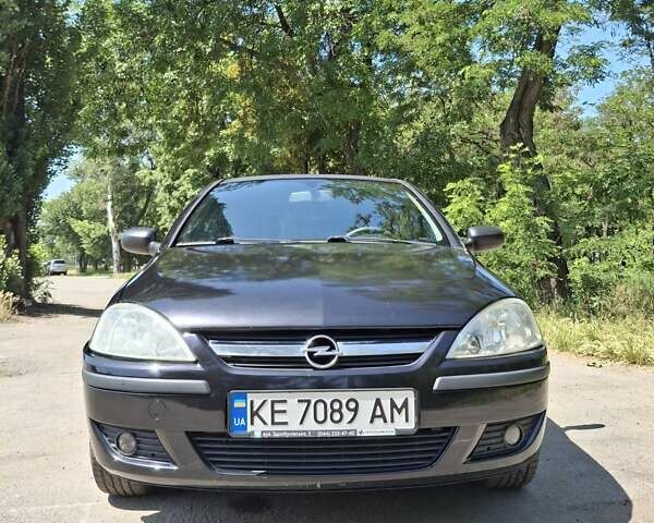 Чорний Опель Корса, об'ємом двигуна 1.2 л та пробігом 228 тис. км за 3900 $, фото 1 на Automoto.ua