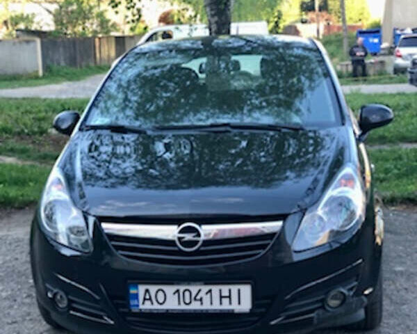 Черный Опель Корса, объемом двигателя 1.3 л и пробегом 225 тыс. км за 4400 $, фото 1 на Automoto.ua