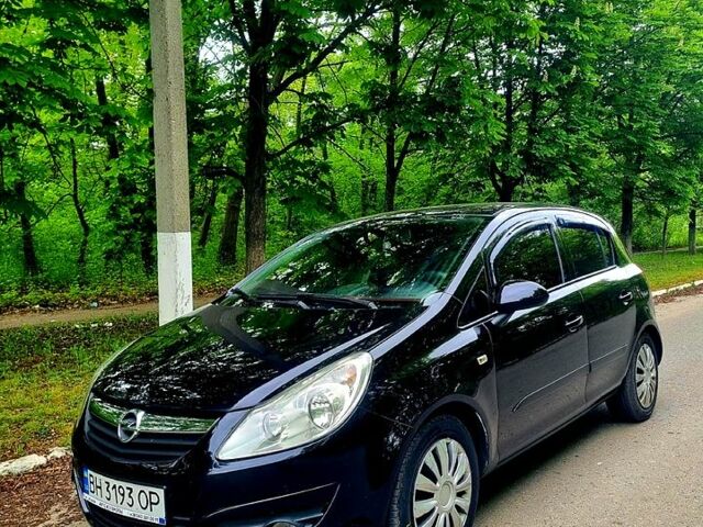 Черный Опель Корса, объемом двигателя 1.2 л и пробегом 175 тыс. км за 4400 $, фото 1 на Automoto.ua