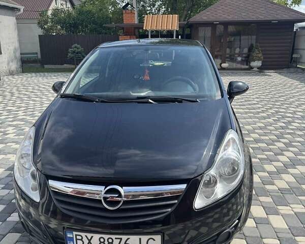 Черный Опель Корса, объемом двигателя 1.23 л и пробегом 230 тыс. км за 4300 $, фото 1 на Automoto.ua