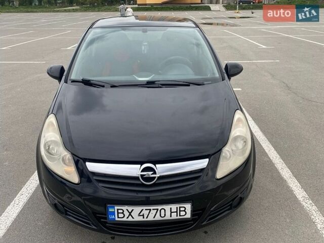 Черный Опель Корса, объемом двигателя 1.2 л и пробегом 224 тыс. км за 3700 $, фото 1 на Automoto.ua