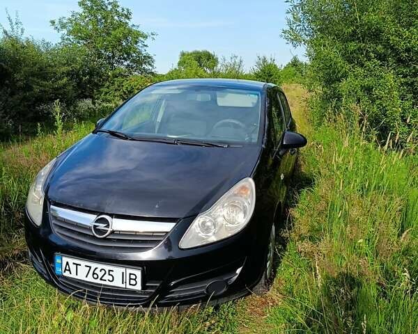 Черный Опель Корса, объемом двигателя 1.3 л и пробегом 233 тыс. км за 3599 $, фото 1 на Automoto.ua