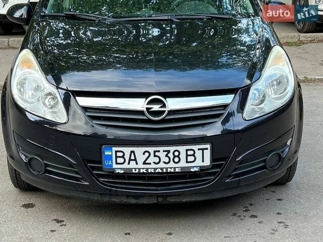 Черный Опель Корса, объемом двигателя 1 л и пробегом 152 тыс. км за 4300 $, фото 1 на Automoto.ua