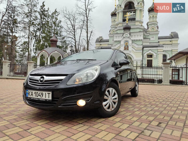 Черный Опель Корса, объемом двигателя 1.4 л и пробегом 200 тыс. км за 4300 $, фото 1 на Automoto.ua