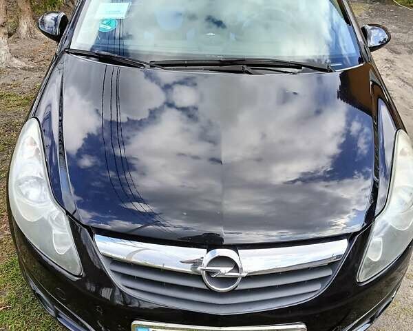 Чорний Опель Корса, об'ємом двигуна 1.25 л та пробігом 235 тис. км за 4599 $, фото 1 на Automoto.ua