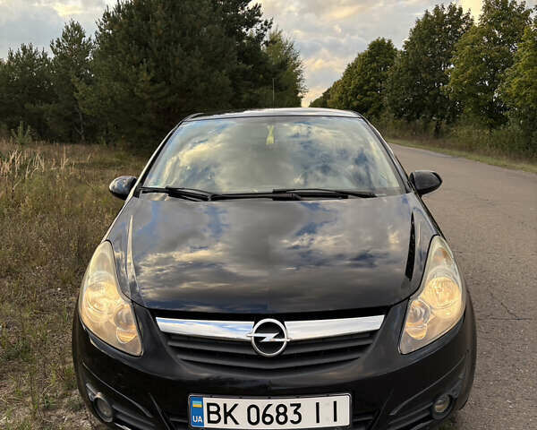 Черный Опель Корса, объемом двигателя 1.4 л и пробегом 196 тыс. км за 4900 $, фото 1 на Automoto.ua