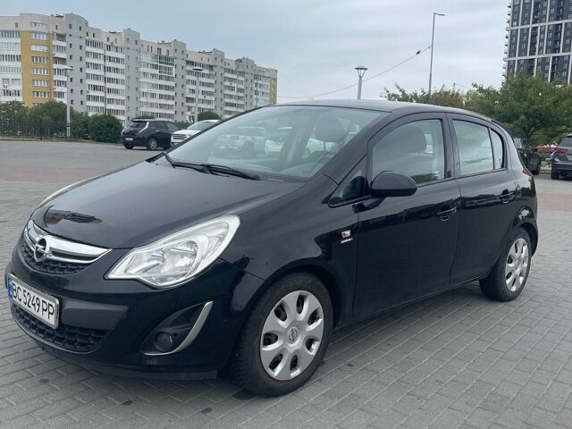 Черный Опель Корса, объемом двигателя 1.23 л и пробегом 155 тыс. км за 6200 $, фото 1 на Automoto.ua