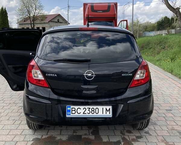 Черный Опель Корса, объемом двигателя 1.29 л и пробегом 170 тыс. км за 4900 $, фото 1 на Automoto.ua