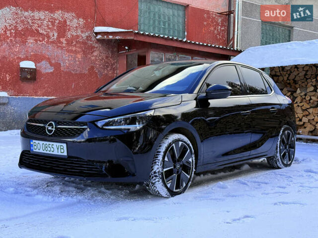 Черный Опель Корса, объемом двигателя 0 л и пробегом 53 тыс. км за 13250 $, фото 1 на Automoto.ua