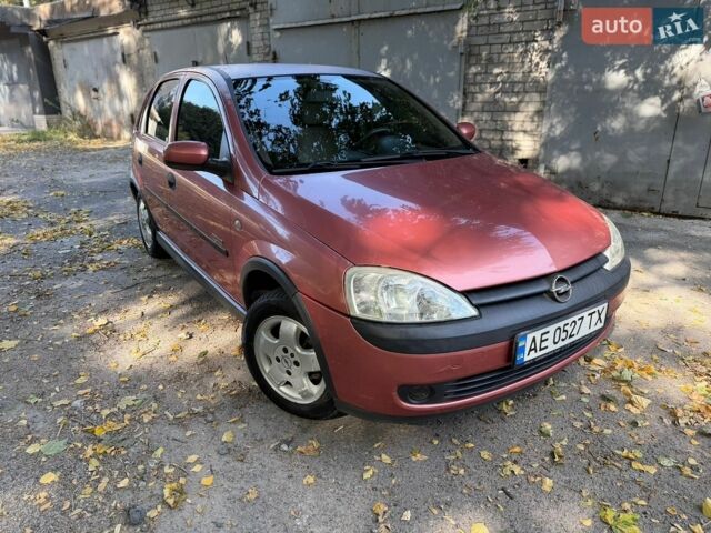 Красный Опель Корса, объемом двигателя 1.2 л и пробегом 190 тыс. км за 2650 $, фото 1 на Automoto.ua