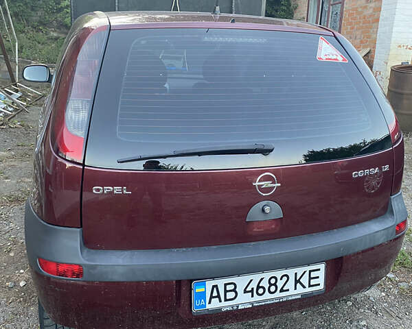 Красный Опель Корса, объемом двигателя 1.2 л и пробегом 155 тыс. км за 4000 $, фото 1 на Automoto.ua