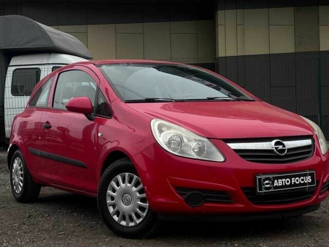 Красный Опель Корса, объемом двигателя 0 л и пробегом 131 тыс. км за 4390 $, фото 1 на Automoto.ua