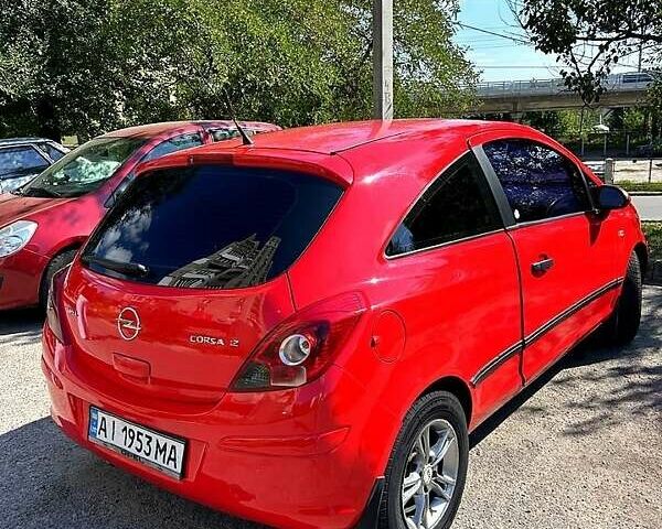 Червоний Опель Корса, об'ємом двигуна 1.2 л та пробігом 205 тис. км за 4200 $, фото 1 на Automoto.ua