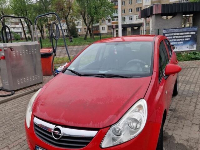 Красный Опель Корса, объемом двигателя 1.2 л и пробегом 185 тыс. км за 4400 $, фото 1 на Automoto.ua