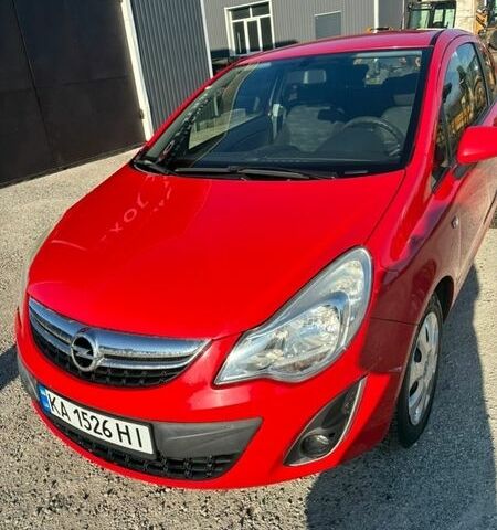 Красный Опель Корса, объемом двигателя 1.2 л и пробегом 129 тыс. км за 4500 $, фото 1 на Automoto.ua