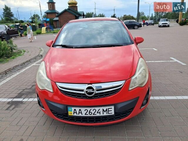 Червоний Опель Корса, об'ємом двигуна 1.4 л та пробігом 123 тис. км за 6800 $, фото 1 на Automoto.ua