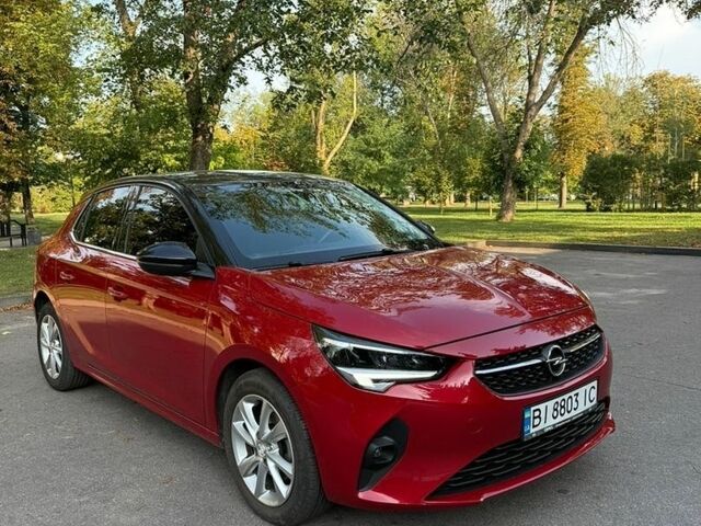 Красный Опель Корса, объемом двигателя 1.2 л и пробегом 33 тыс. км за 15200 $, фото 1 на Automoto.ua