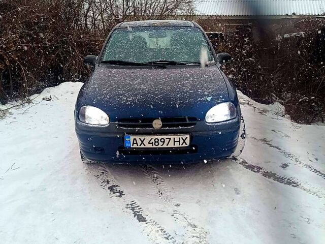 Опель Корса, об'ємом двигуна 1 л та пробігом 300 тис. км за 1200 $, фото 1 на Automoto.ua