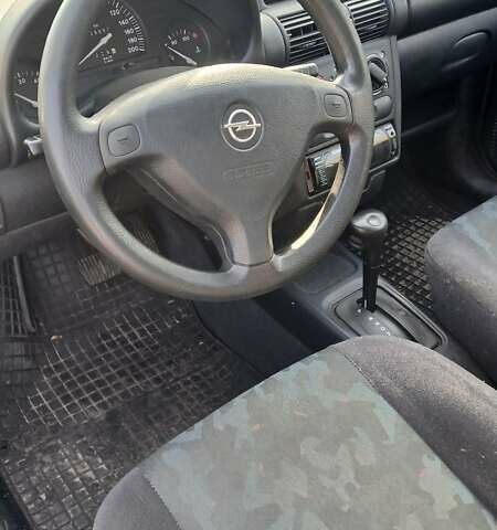 Опель Корса, объемом двигателя 1.2 л и пробегом 180 тыс. км за 2800 $, фото 1 на Automoto.ua