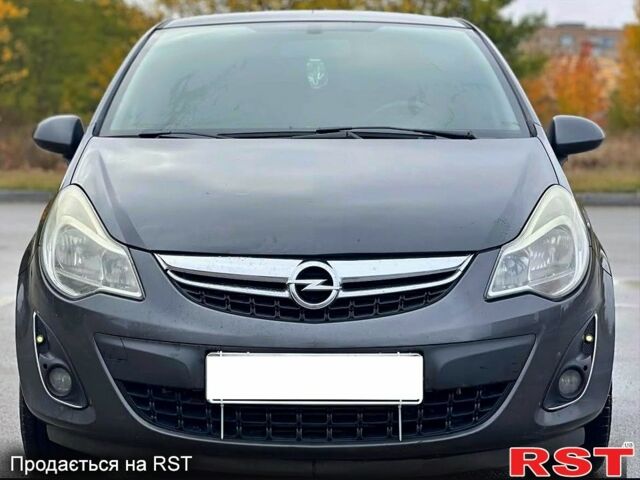 Опель Корса, объемом двигателя 1.3 л и пробегом 230 тыс. км за 4500 $, фото 1 на Automoto.ua