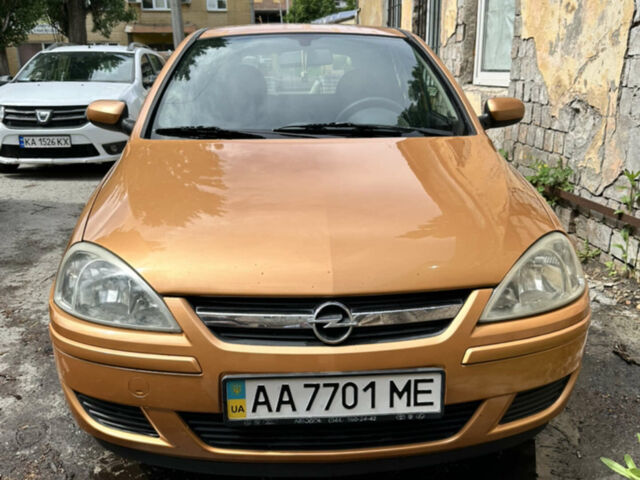 Желтый Опель Корса, объемом двигателя 1.2 л и пробегом 205 тыс. км за 2500 $, фото 1 на Automoto.ua