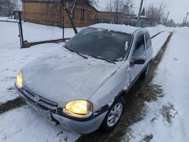 Сірий Опель Корса, об'ємом двигуна 1.4 л та пробігом 240 тис. км за 800 $, фото 1 на Automoto.ua