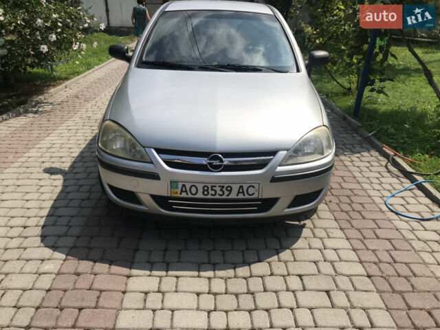 Сірий Опель Корса, об'ємом двигуна 1 л та пробігом 167 тис. км за 2600 $, фото 1 на Automoto.ua