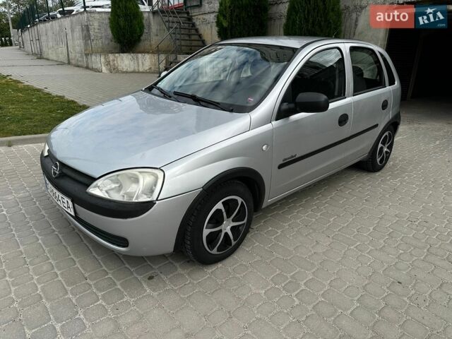 Сірий Опель Корса, об'ємом двигуна 0.97 л та пробігом 260 тис. км за 1900 $, фото 1 на Automoto.ua