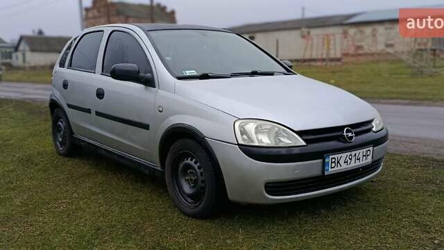 Сірий Опель Корса, об'ємом двигуна 1 л та пробігом 208 тис. км за 2800 $, фото 1 на Automoto.ua