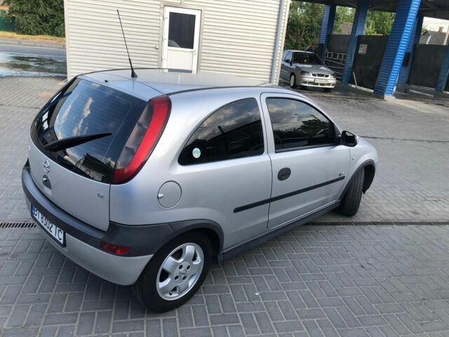 Серый Опель Корса, объемом двигателя 1.2 л и пробегом 170 тыс. км за 2600 $, фото 1 на Automoto.ua