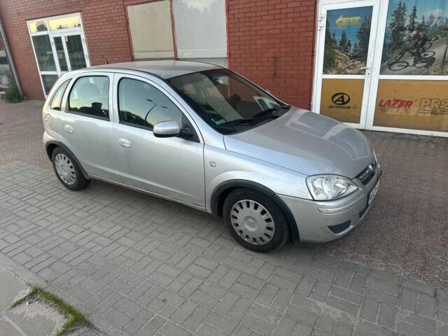 Сірий Опель Корса, об'ємом двигуна 1 л та пробігом 339 тис. км за 950 $, фото 1 на Automoto.ua