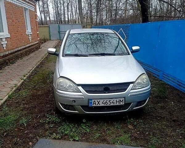 Сірий Опель Корса, об'ємом двигуна 1.2 л та пробігом 190 тис. км за 3120 $, фото 1 на Automoto.ua