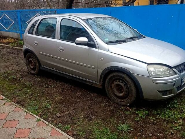 Серый Опель Корса, объемом двигателя 1.2 л и пробегом 190 тыс. км за 3120 $, фото 1 на Automoto.ua