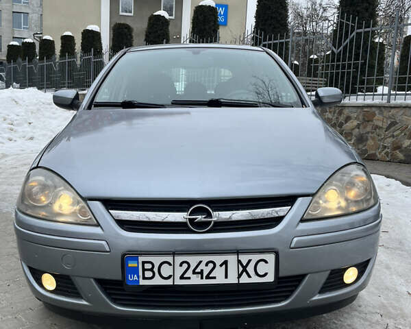 Сірий Опель Корса, об'ємом двигуна 1.23 л та пробігом 174 тис. км за 2650 $, фото 1 на Automoto.ua