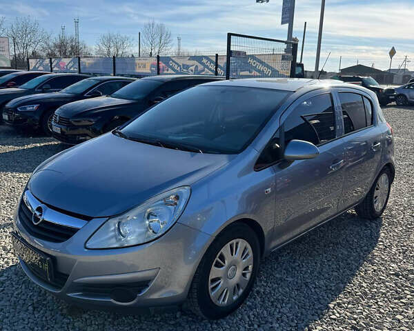 Сірий Опель Корса, об'ємом двигуна 1.4 л та пробігом 225 тис. км за 5700 $, фото 1 на Automoto.ua