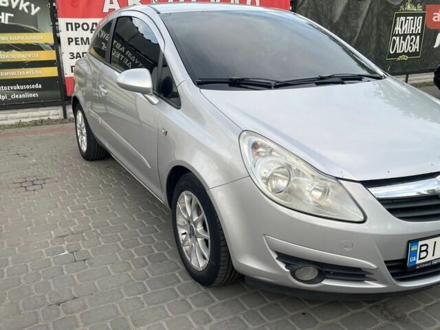 Сірий Опель Корса, об'ємом двигуна 1.23 л та пробігом 250 тис. км за 4000 $, фото 1 на Automoto.ua