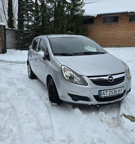 Сірий Опель Корса, об'ємом двигуна 1.3 л та пробігом 220 тис. км за 4250 $, фото 1 на Automoto.ua