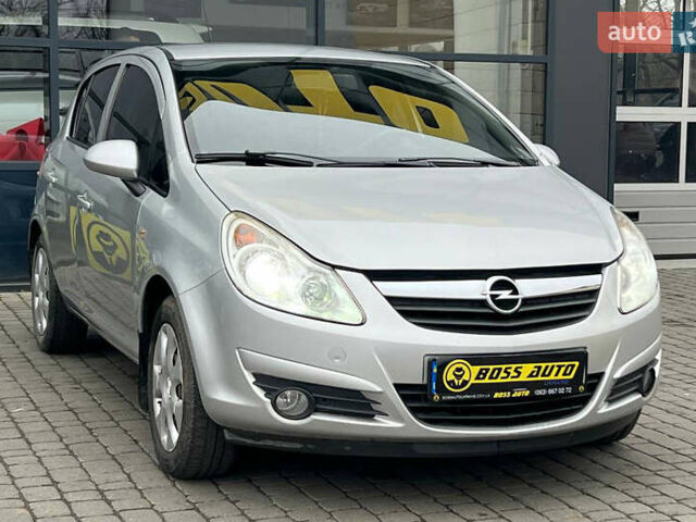 Серый Опель Корса, объемом двигателя 1.2 л и пробегом 112 тыс. км за 5400 $, фото 1 на Automoto.ua