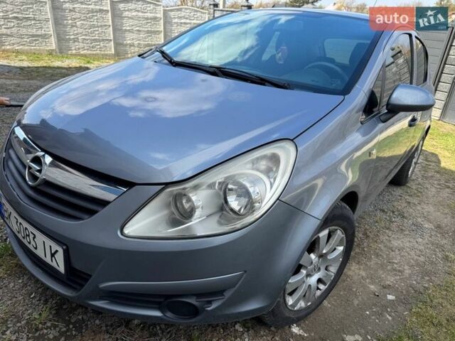 Сірий Опель Корса, об'ємом двигуна 1.23 л та пробігом 156 тис. км за 4650 $, фото 1 на Automoto.ua