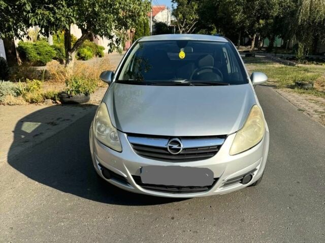 Серый Опель Корса, объемом двигателя 1 л и пробегом 303 тыс. км за 4100 $, фото 1 на Automoto.ua