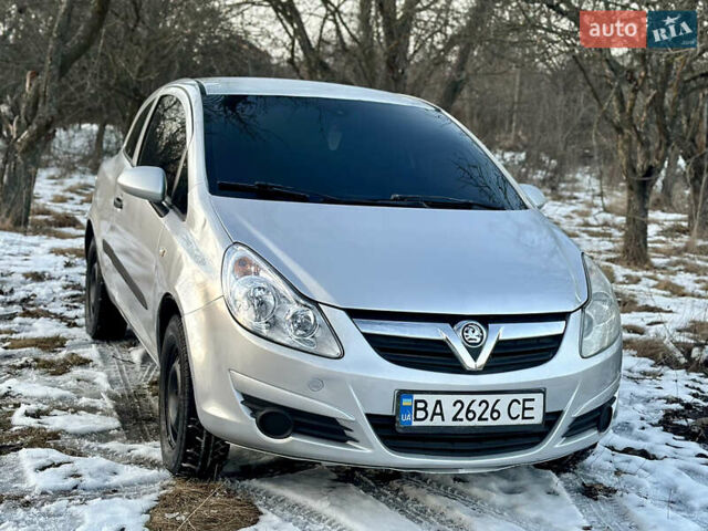 Серый Опель Корса, объемом двигателя 1.23 л и пробегом 207 тыс. км за 4450 $, фото 1 на Automoto.ua