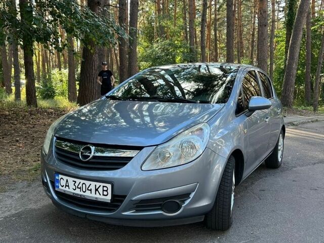 Сірий Опель Корса, об'ємом двигуна 1.3 л та пробігом 190 тис. км за 4800 $, фото 1 на Automoto.ua