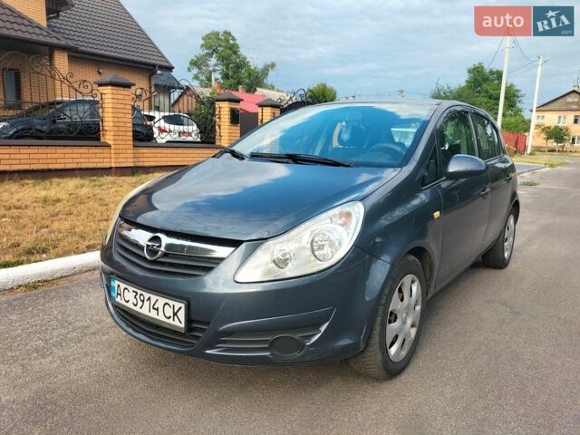 Сірий Опель Корса, об'ємом двигуна 1.25 л та пробігом 296 тис. км за 4800 $, фото 1 на Automoto.ua
