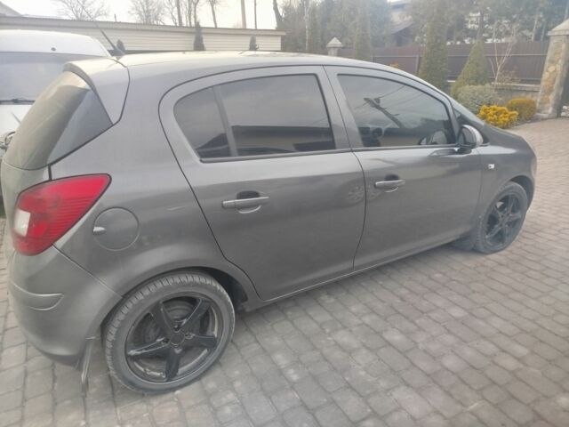 Сірий Опель Корса, об'ємом двигуна 1 л та пробігом 237 тис. км за 4450 $, фото 1 на Automoto.ua