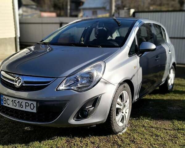 Серый Опель Корса, объемом двигателя 1.3 л и пробегом 225 тыс. км за 4500 $, фото 1 на Automoto.ua