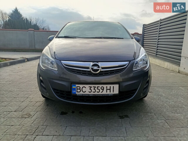 Сірий Опель Корса, об'ємом двигуна 1.23 л та пробігом 314 тис. км за 4400 $, фото 1 на Automoto.ua