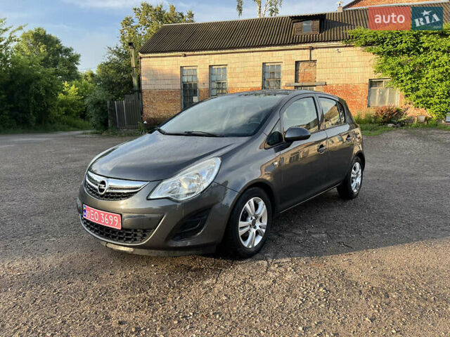 Сірий Опель Корса, об'ємом двигуна 1.3 л та пробігом 218 тис. км за 6950 $, фото 1 на Automoto.ua