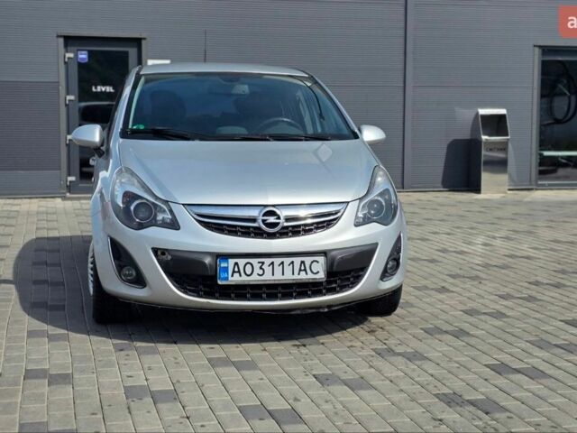 Сірий Опель Корса, об'ємом двигуна 1.25 л та пробігом 207 тис. км за 5300 $, фото 1 на Automoto.ua